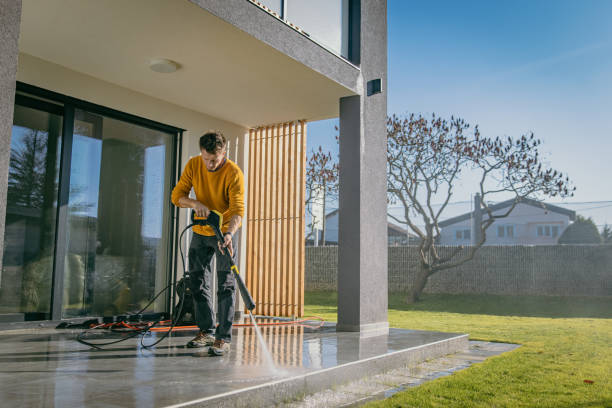 Best Fence Cleaning and Maintenance in Gower, MO